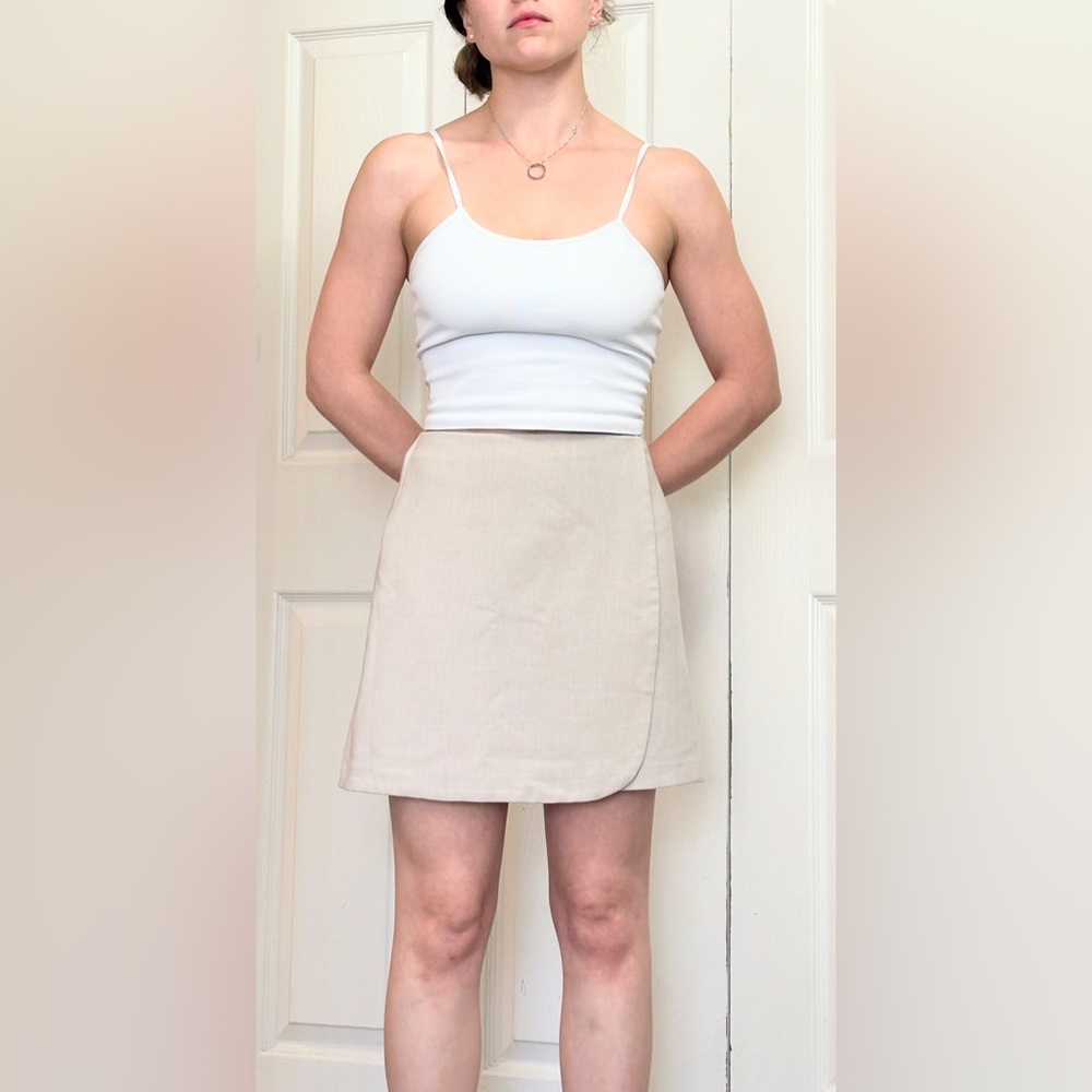 Abercrombie & Fitch Tailored Wrap Mini Skirt - Light Khaki - XS